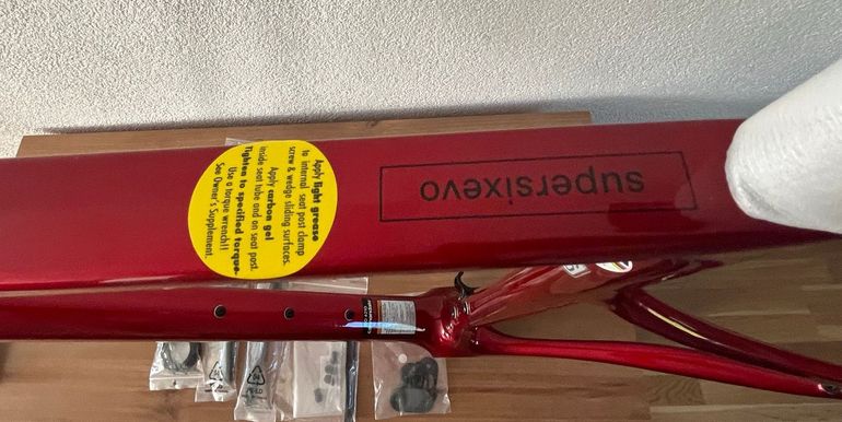 Tweedehands Cannondale SuperSix EVO Hi-MOD Disc frameset Frameset 2022 Road & Gravel — afbeelding 7 van 45