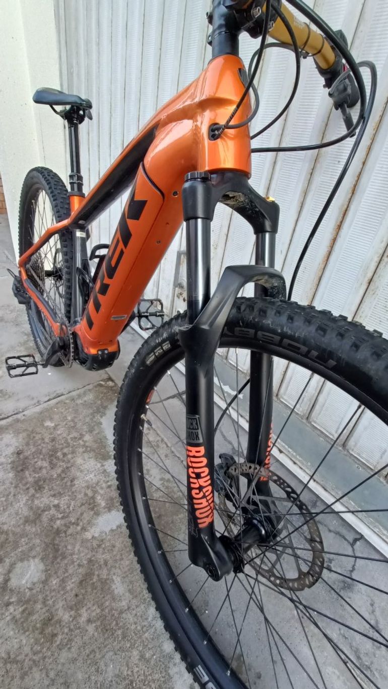 Použité Trek Powerfly SRAM GX Eagle 2021 Mountainbike — obrázek 2 z 12