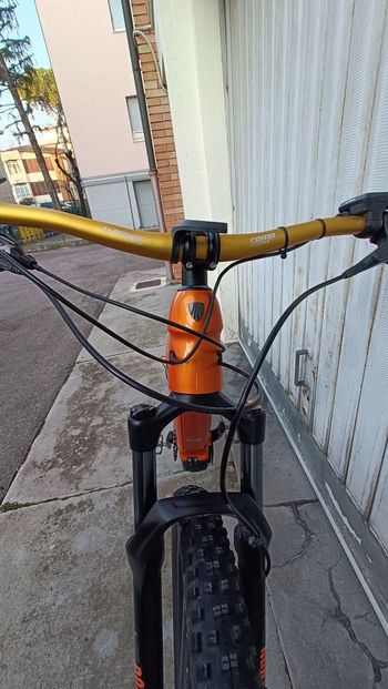 Použité Trek Powerfly SRAM GX Eagle 2021 Mountainbike — obrázek 7 z 12