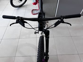 Used Cannondale Scalpel Shimano Deore XT 2022 Mountainbike, Black, 29 — image 8 of 16