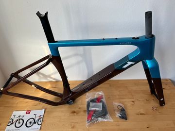 Used 3T Exploro RaceMax Frame 2023 2023 Road & Gravel, Blue — image 8 of 10