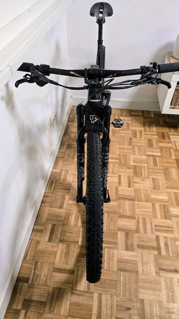 Used Orbea OIZ M Custom 2022 Mountainbike, Green, 29 — image 2 of 4