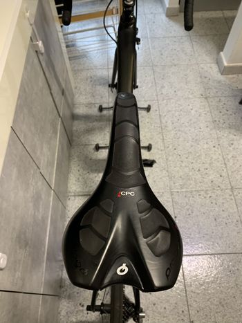 Used Specialized S-Works Tarmac SL 5 2017 Road & Gravel, Schwarz — image 10 of 13