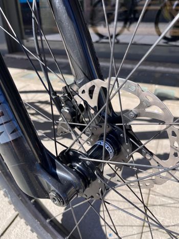 Used Focus Jam 8.8 Carbon 2024 Mountainbike, Schwarz — image 2 of 7