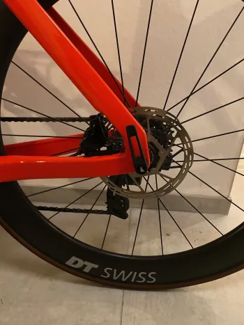 Gebrauchtes Canyon Aeroad CF SLX 7 Disc eTap 2022 Road & Gravel, Rot — Bild 7 von 7