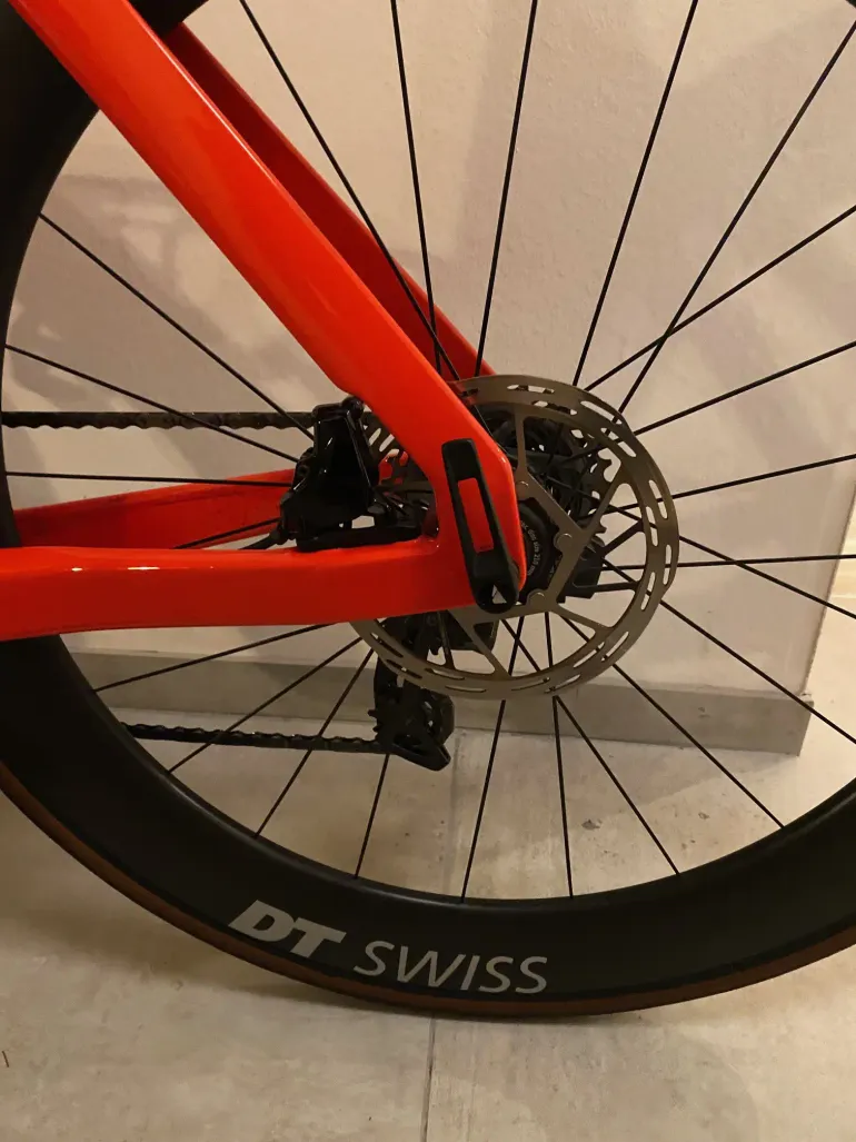 Gebrauchtes Canyon Aeroad CF SLX 7 Disc eTap 2022 Road & Gravel, Rot — Bild 7 von 7
