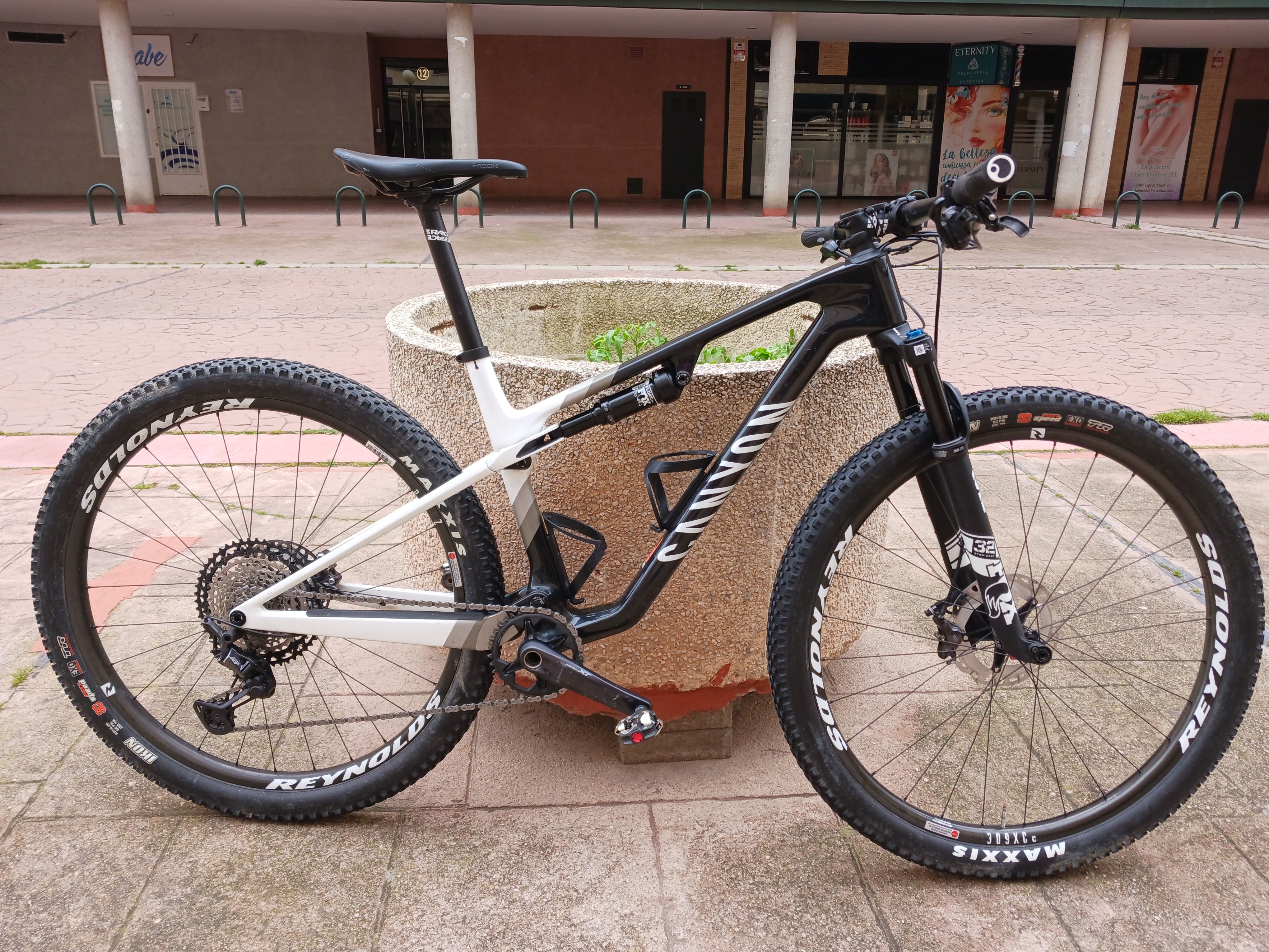 Iso 9001 Canyon Lux Cf Sl 2021 Canyon Lux World Cup CF 2023 2023