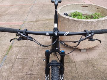 Gebrauchtes Canyon Lux World Cup CF 7 2023 2023 Mountainbike, Schwarz, 29 — Bild 6 von 6