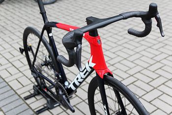 Trek Émonda SLR 7 2022 Road & Gravel usato, Rosso — immagine 5 di 6
