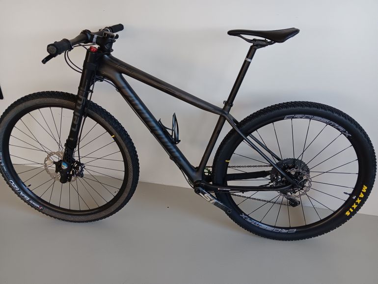 Brugt Cannondale F-Si Carbon 3 2018 2018 Mountainbike — billede 2 af 4
