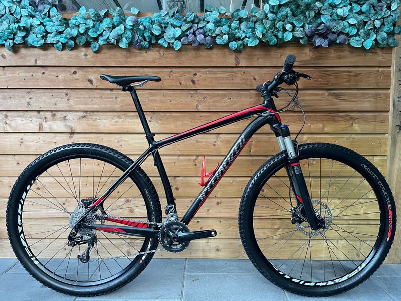 Tweedehands Specialized Stumpjumper Comp, Sram X9, Rock Shox, Gr.L, 29 Zoll 2017 MTB