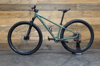 Used Specialized Rockhopper Expert 29 2022 Mountainbike, Green — image 3 of 3