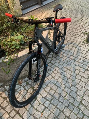Used CUBE REACTION C:62 SL 2021 Mountainbike, Light Gray — image 4 of 6