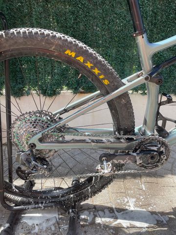 Specialized S-Works Epic 2022 2022 Mountainbike de segunda mano, Gris claro — imagen 3 de 5