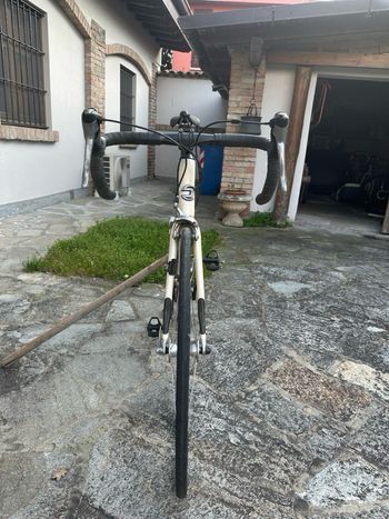 Used Cannondale SAVE 2014 Road & Gravel, White — image 2 of 6