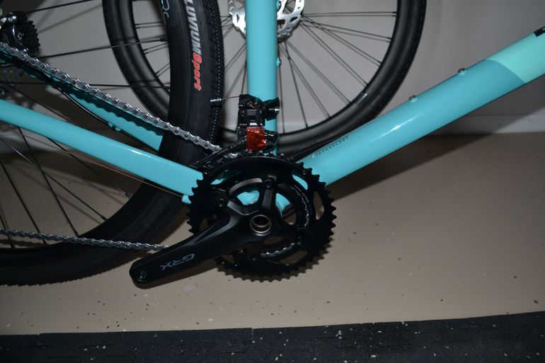 Used Bianchi Impulso Allroad GRX 600 2024 2024 Road & Gravel, Green — image 2 of 9