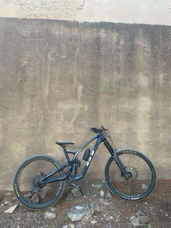 Used GT Force Carbon Pro LE 2022 2022 Mountainbike, Blue, 29 — image 7 of 13