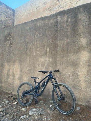 Used GT Force Carbon Pro LE 2022 2022 Mountainbike, Blue, 29 — image 8 of 13