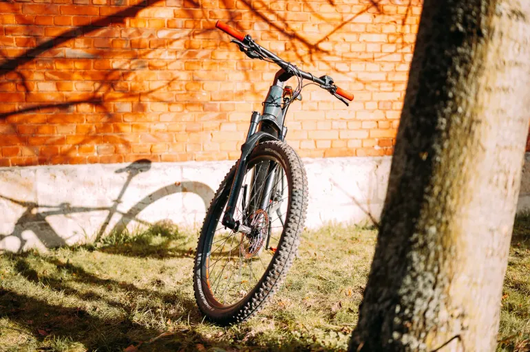 Used CUBE REACTION HYBRID RACE 625 2021 Mountainbike, Light Gray — image 7 of 7