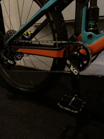 Used Scott Genius 900 Tuned 2018 Mountainbike, Orange — image 2 of 3
