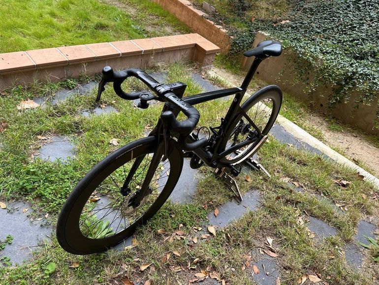Used Van rysel fcr 2024 Road & Gravel, Black — image 2 of 12