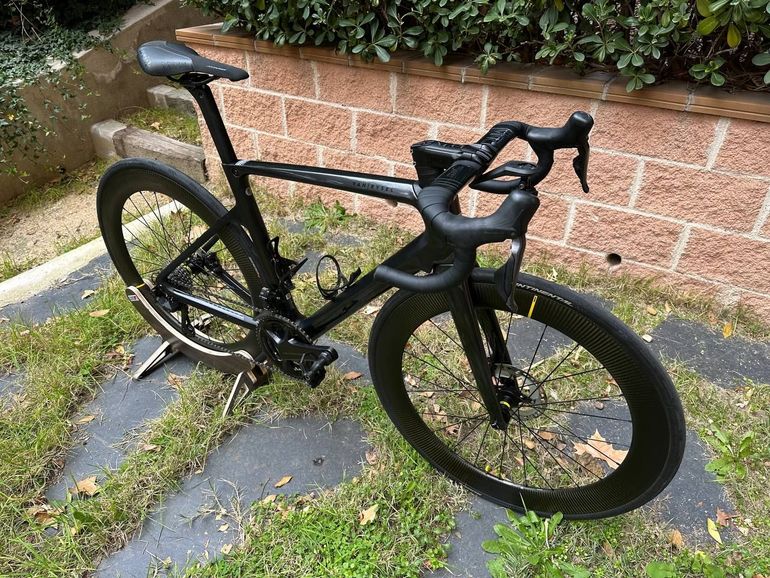 Used Van rysel fcr 2024 Road & Gravel, Black — image 1 of 12