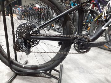 Used Specialized Epic SRAM XX1 Eagle 2019 Mountainbike, Black — image 3 of 5