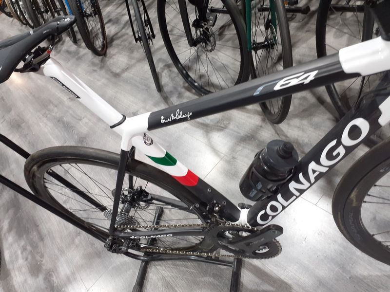 Używany Colnago C64 Chorus Roue Shamal CAMPA 2022 Road & Gravel