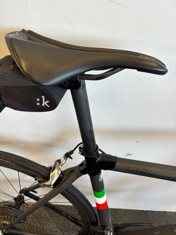 Used Colnago C60 2014 Road & Gravel, Black — image 7 of 9