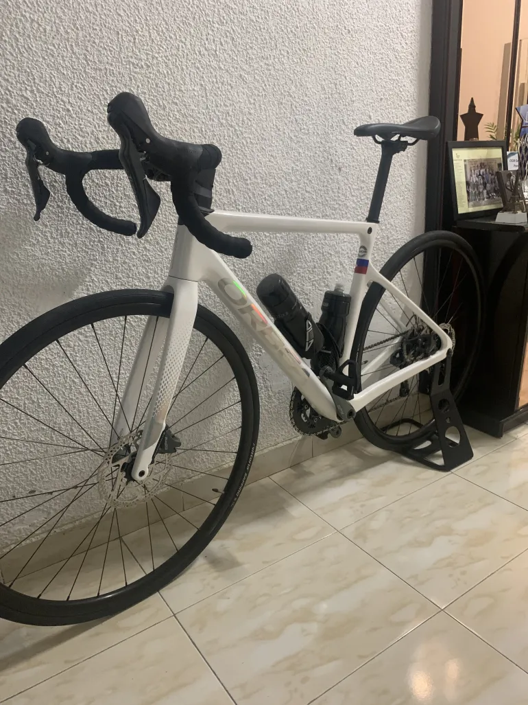 Used Orbea ORCA M40 2022 Road & Gravel, White — image 2 of 3