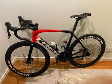Brugt Trek Émonda SL 6 Disc Pro 2022 2022 Road & Gravel — billede 3 af 5