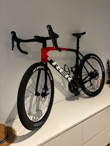 Brugt Trek Émonda SL 6 Disc Pro 2022 2022 Road & Gravel — billede 2 af 5