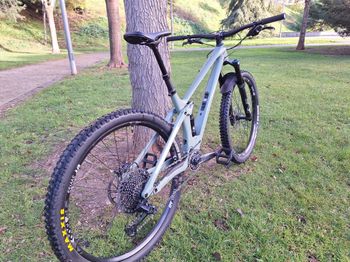 Used YT Industries Izzo CORE 3 29 2022 2022 Mountainbike, Green, 29 — image 7 of 11