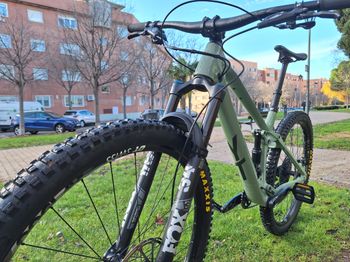 Used YT Industries Izzo CORE 3 29 2022 2022 Mountainbike, Green, 29 — image 2 of 11
