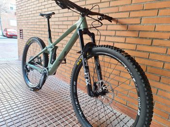 Used YT Industries Izzo CORE 3 29 2022 2022 Mountainbike, Green, 29 — image 8 of 11