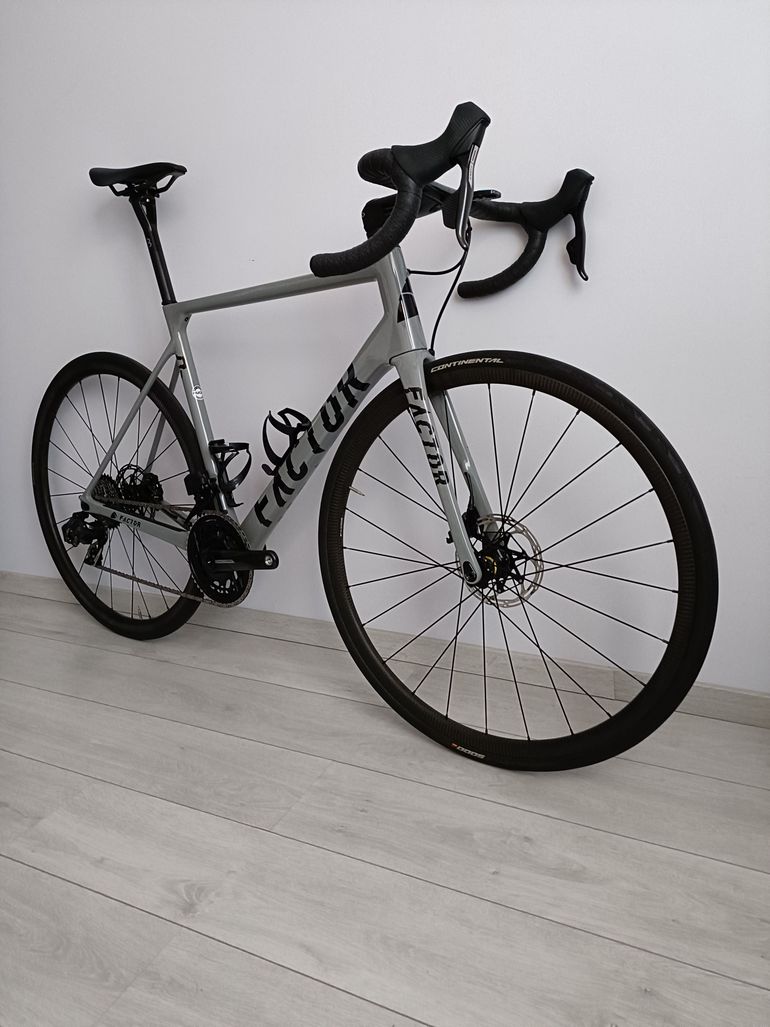 Used Factor O2 SRAM Force eTap AXS 2023 2023 Road & Gravel, Light Gray — image 3 of 3