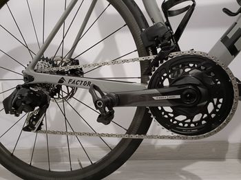 Used Factor O2 SRAM Force eTap AXS 2023 2023 Road & Gravel, Light Gray — image 2 of 3