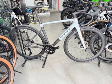 Used Scott Addict RC Pro 2024 2024 Road & Gravel