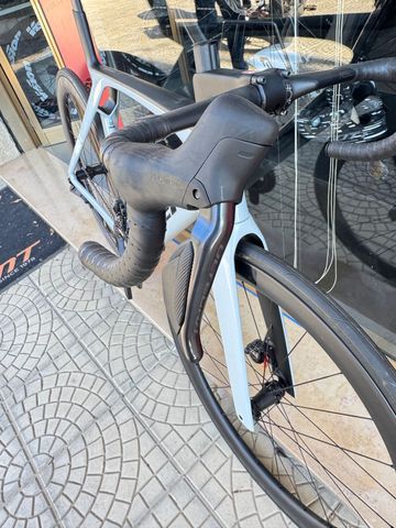 Brugt Trek Madone SL 7 Gen 7 2024 2024 Road & Gravel — billede 3 af 6