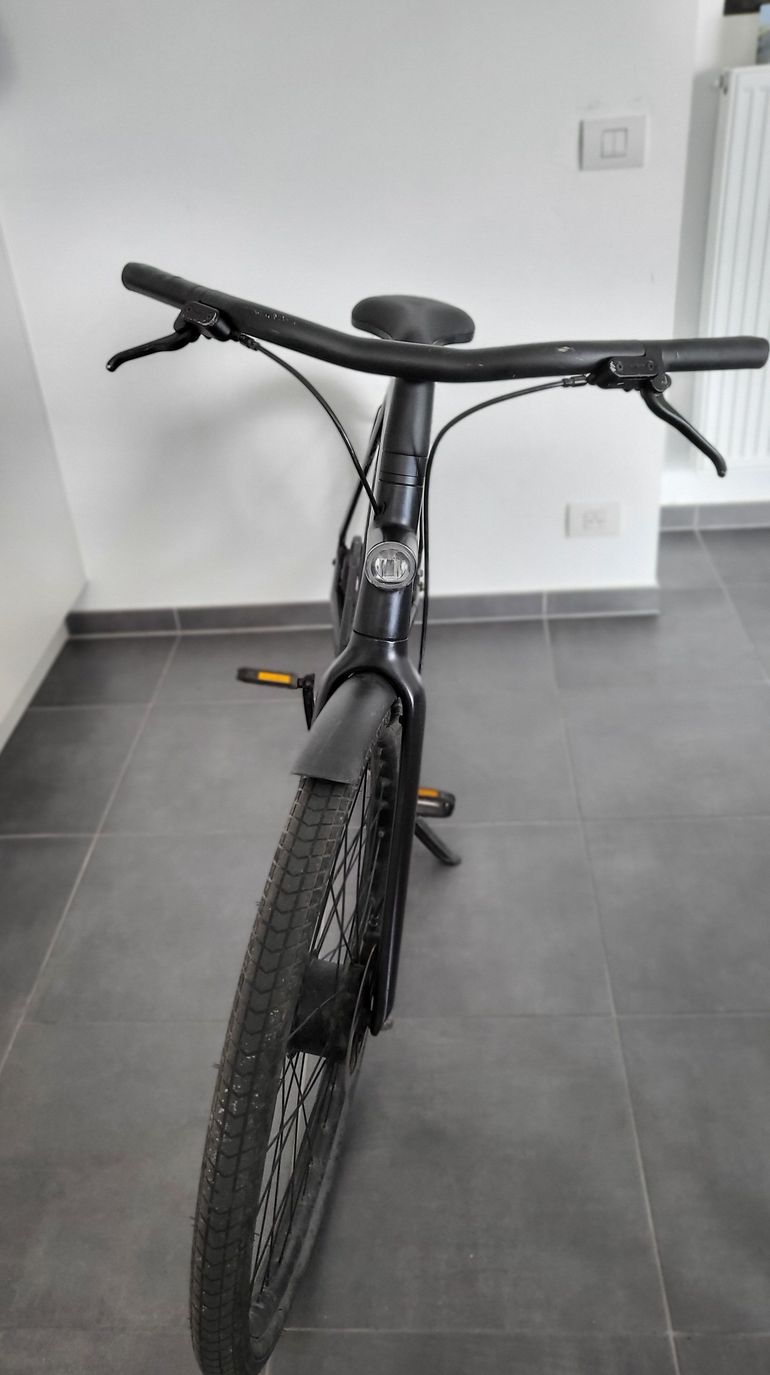 Used Vanmoof S3 2021 2021 Road & Gravel, Black — image 3 of 6