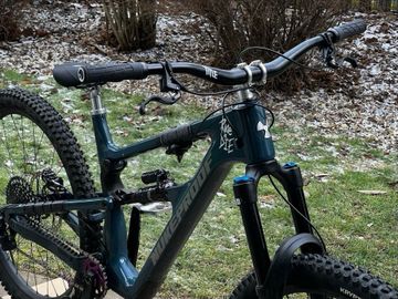 Nukeproof Mega 290 Carbon RS 2021 2021 Mountainbike usato, Blu — immagine 2 di 15