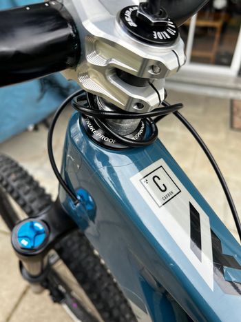 Gebrauchtes Nukeproof Mega 290 Carbon RS 2021 2021 Mountainbike, Blau, 29 — Bild 13 von 15