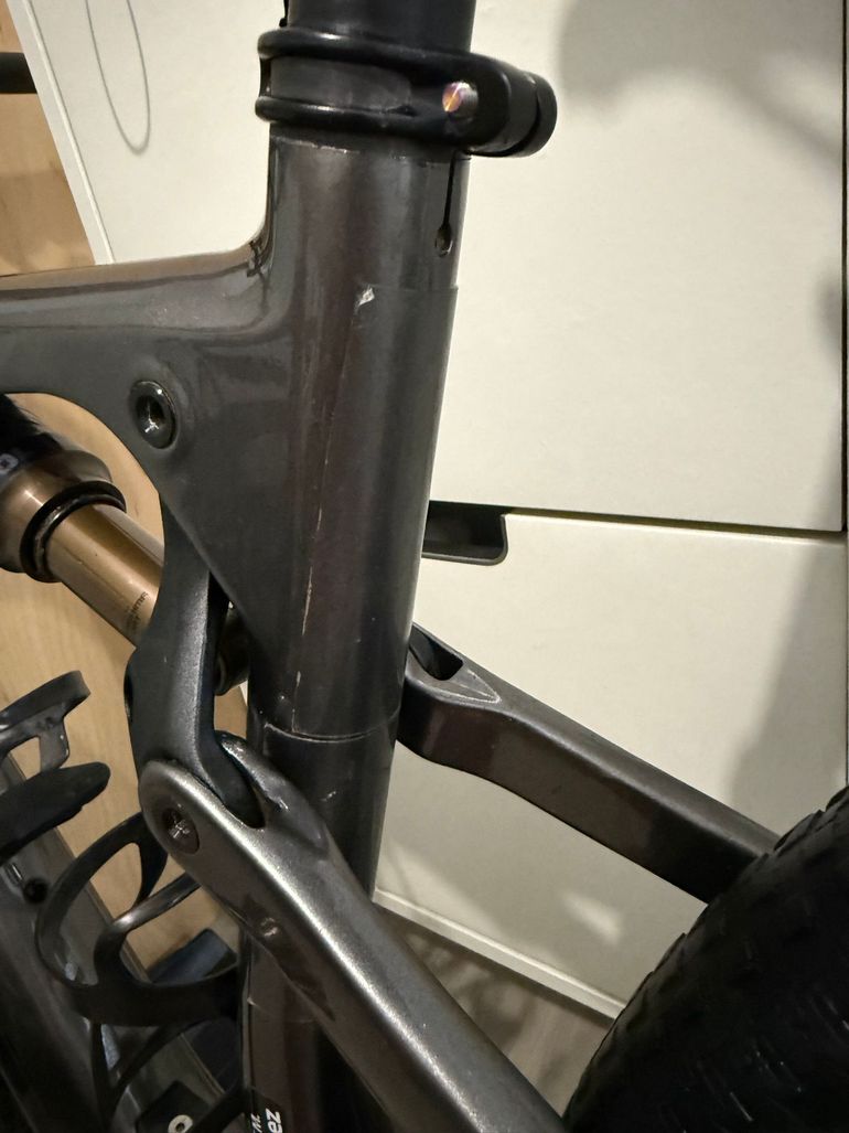 Used Orbea OIZ M10 2022 Frameset 2022 Mountainbike, Light Gray, 29 — image 4 of 5