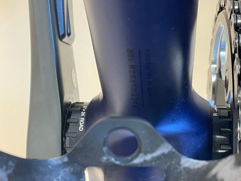 Used Specialized Tarmac SL8 Pro - Shimano Ultegra Di2 2024 2024 Road & Gravel — image 11 of 18