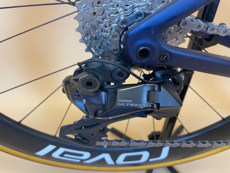 Used Specialized Tarmac SL8 Pro - Shimano Ultegra Di2 2024 2024 Road & Gravel — image 8 of 18
