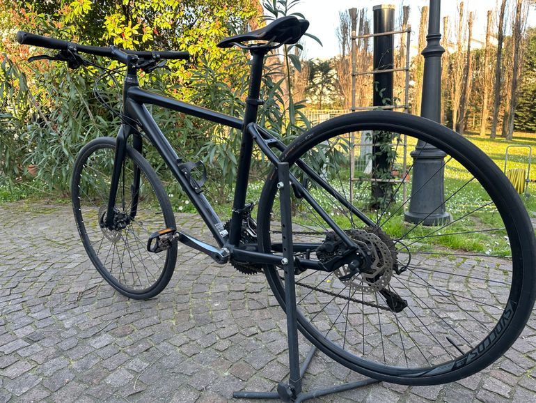 Used Scott Scott Metrix 10 2016 Road & Gravel, Black — image 2 of 7
