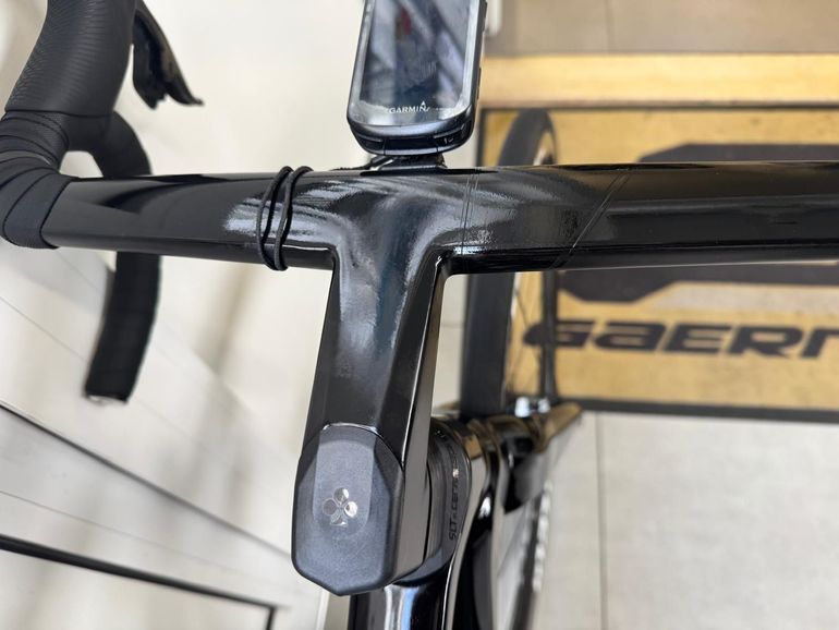 Brugt Colnago C 68 Disc SRAM RED DISC 2024 Road & Gravel — billede 2 af 4