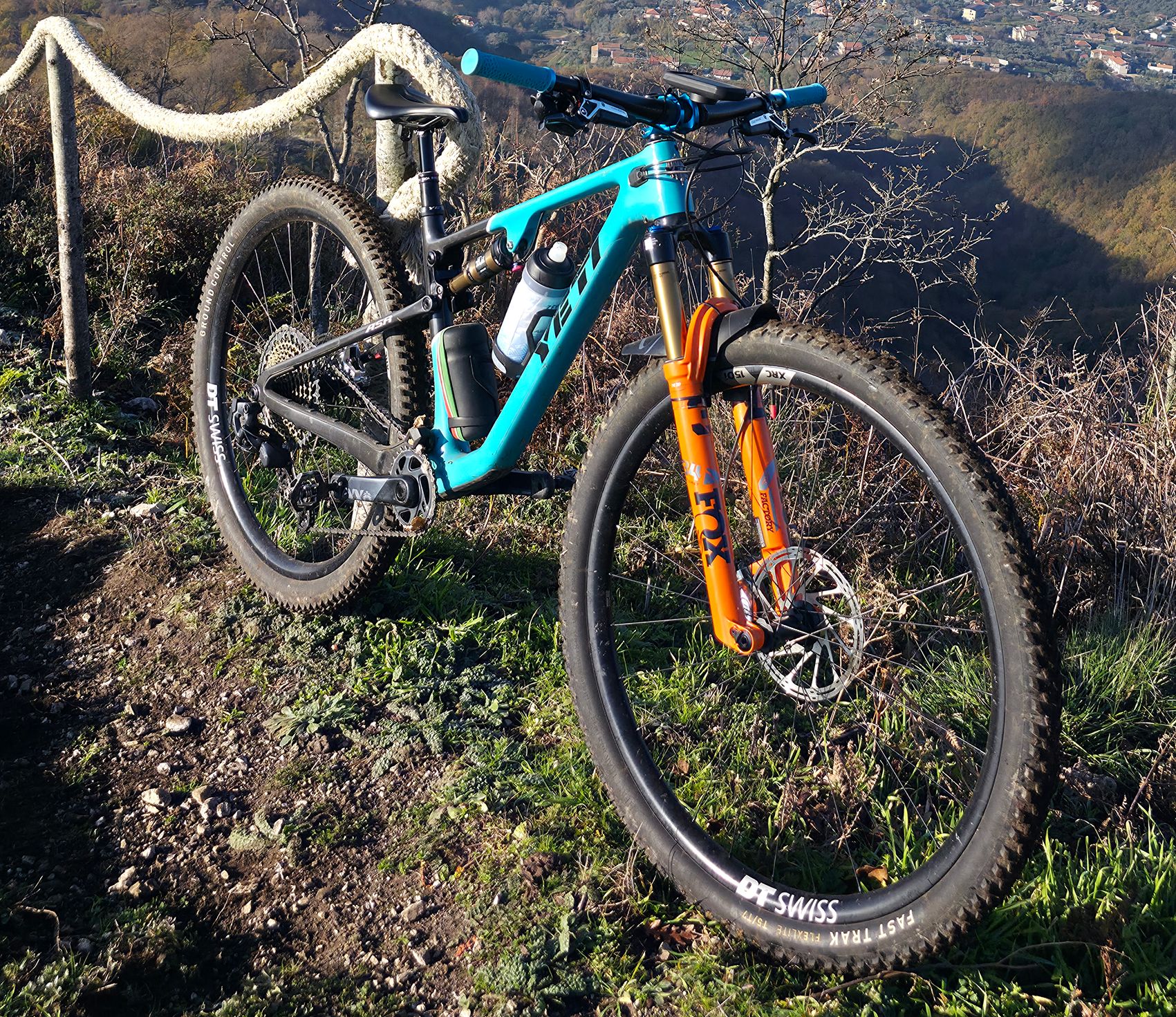 Yeti ASR FOX FACTORY XX1 2025