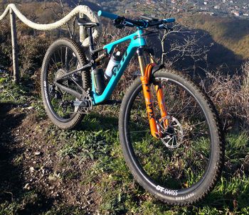 Yeti, ASR FOX FACTORY XX1