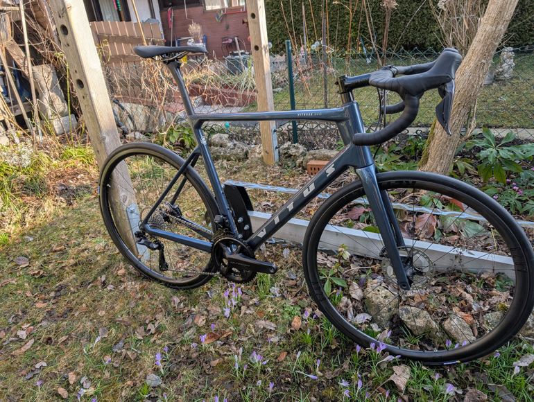 Used Vitus Vitesse EVO Ultegra Di2 2023 2023 Road & Gravel, Blue — image 2 of 16